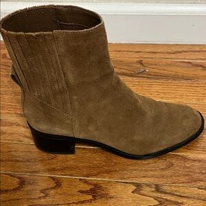 Dolce Vita Brown Suede Ankle Booties